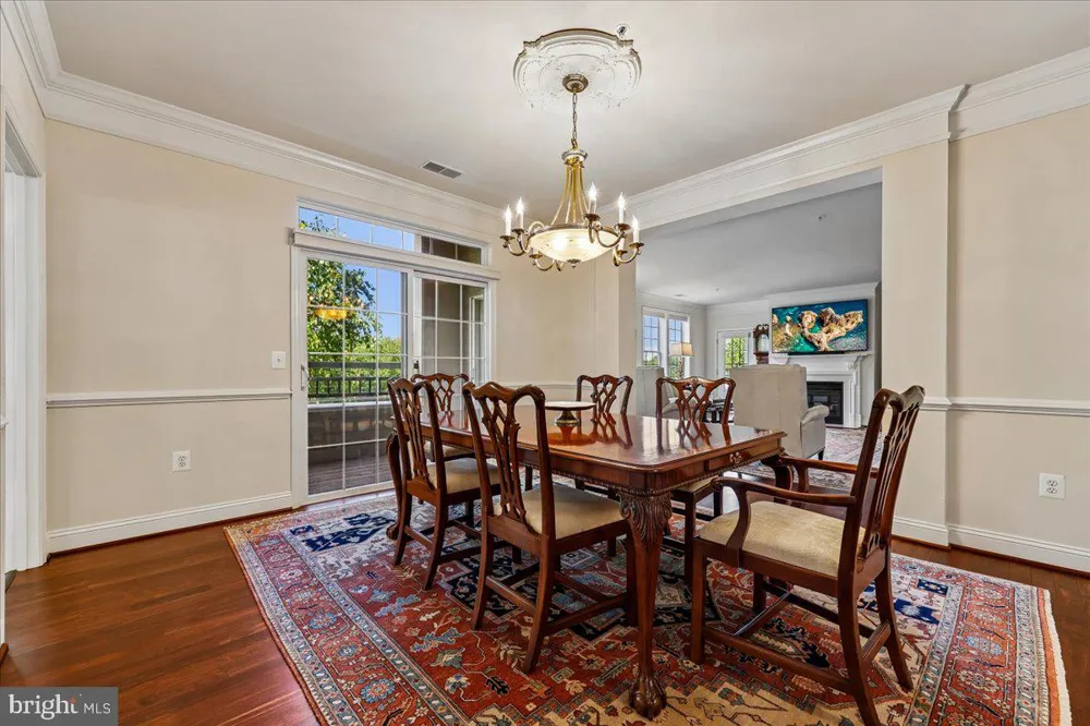 9403 BLACKWELL #301 Rockville, MD 20850