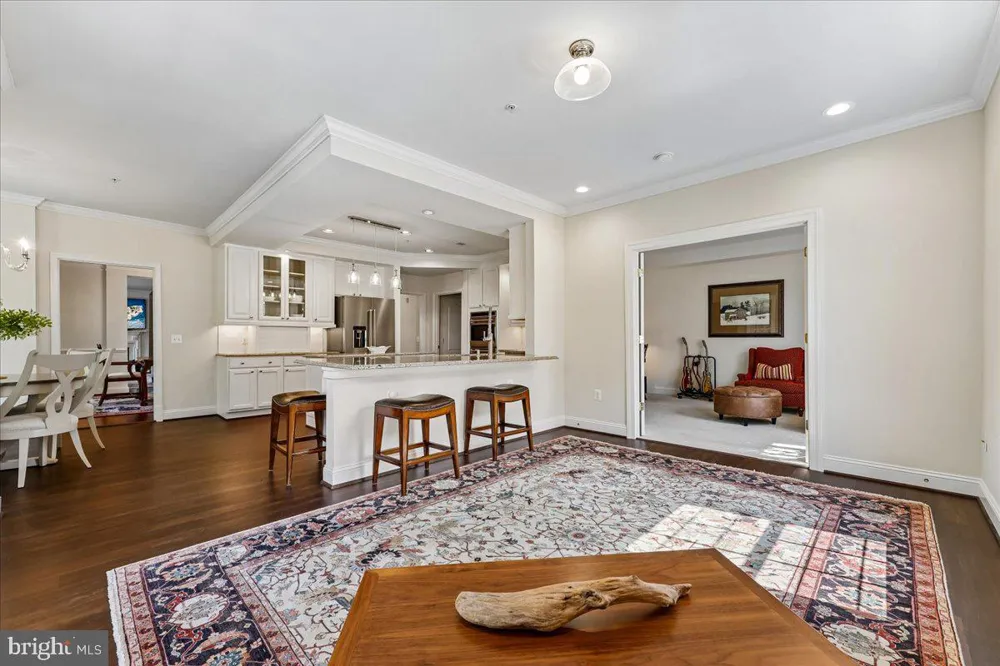 9403 BLACKWELL #301 Rockville, MD 20850