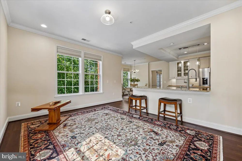 9403 BLACKWELL #301 Rockville, MD 20850