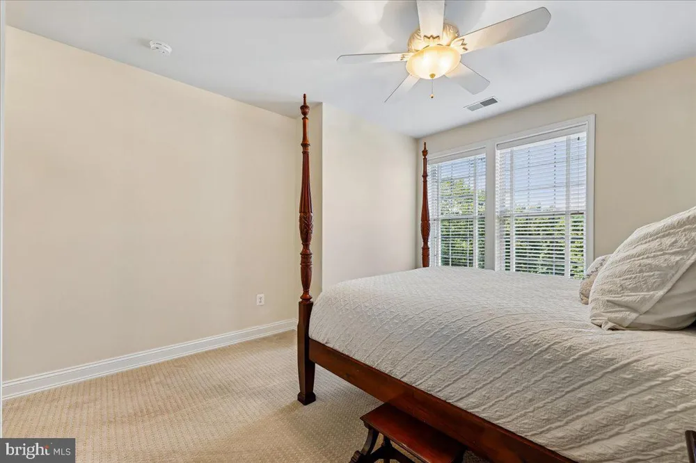 9403 BLACKWELL #301 Rockville, MD 20850