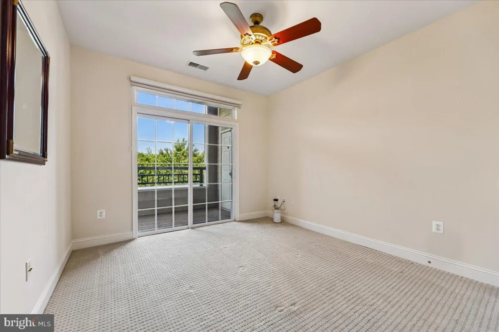 9403 BLACKWELL #301 Rockville, MD 20850