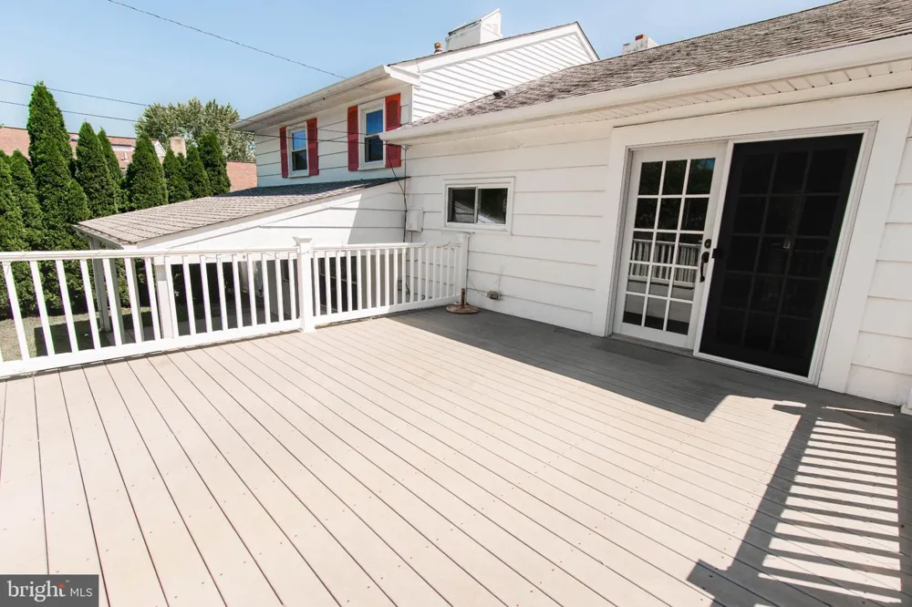 794 NORTH HILLS AVENUE Glenside, PA 19038