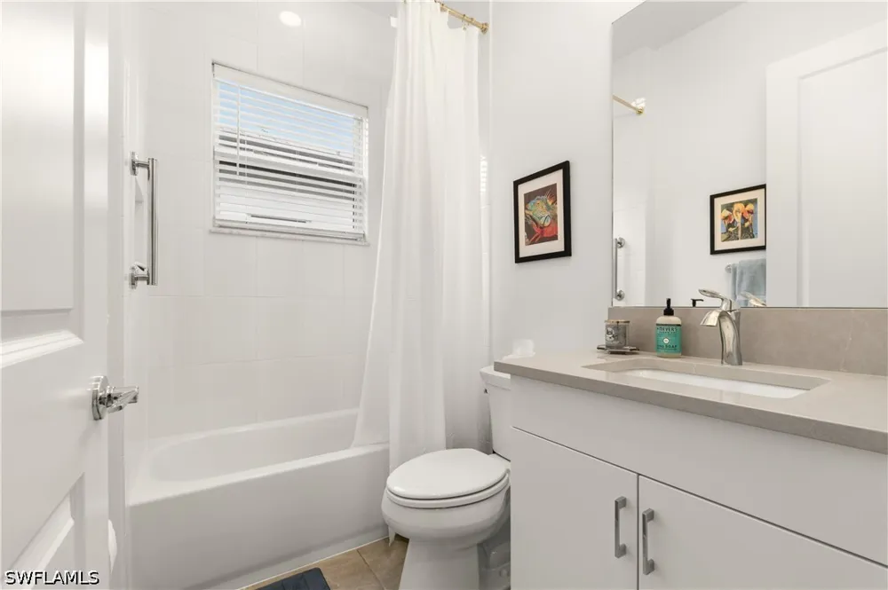 Bonnet Drive Naples, FL 34120