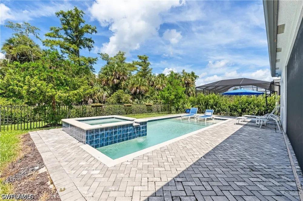 Bonnet Drive Naples, FL 34120