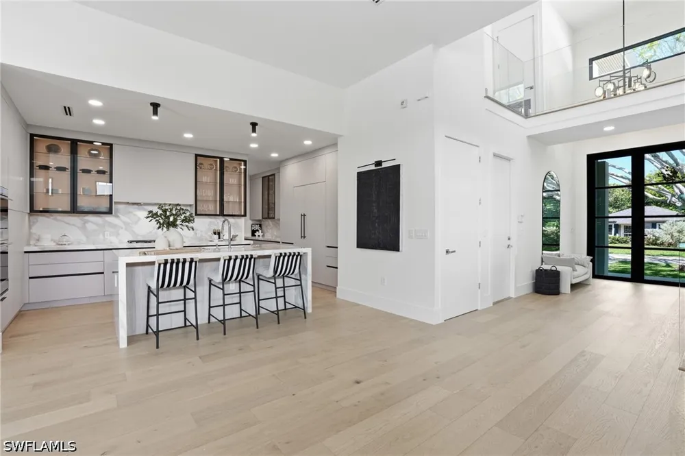 8th Terrace Naples, FL 34102
