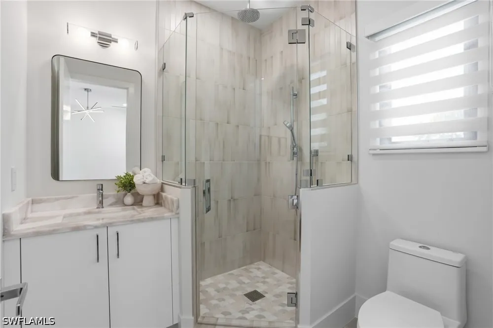 8th Terrace Naples, FL 34102