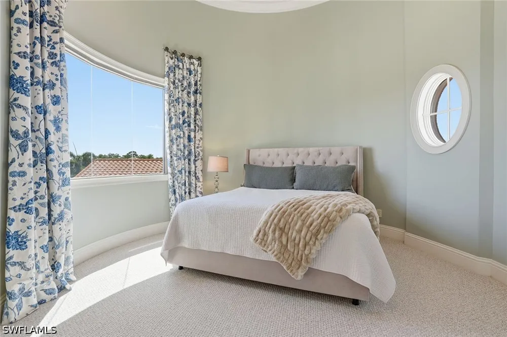 Via Lago Way Fort Myers, FL 33912