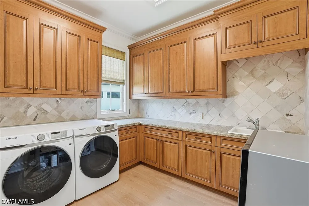 Via Lago Way Fort Myers, FL 33912
