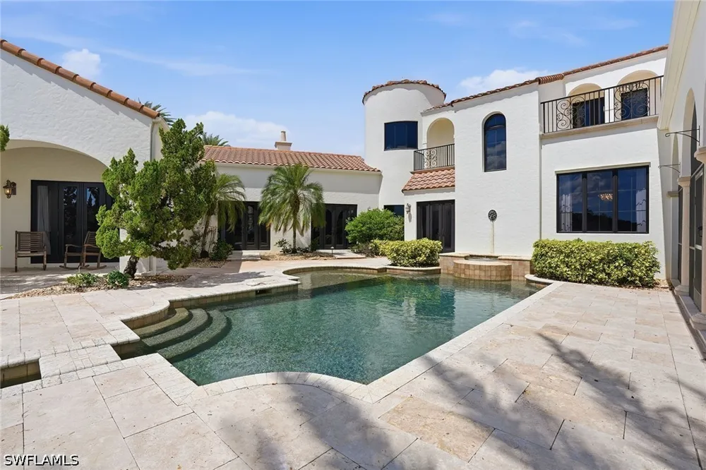 Via Lago Way Fort Myers, FL 33912
