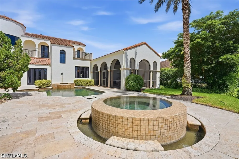 Via Lago Way Fort Myers, FL 33912