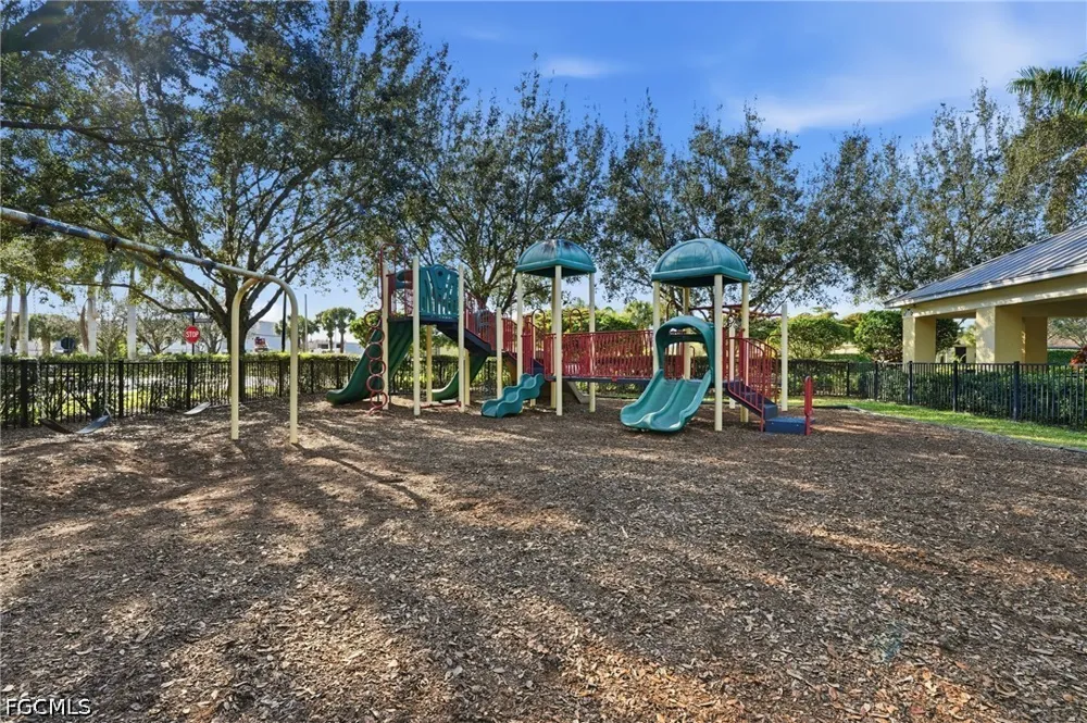 Citrus Street Naples, FL 34120