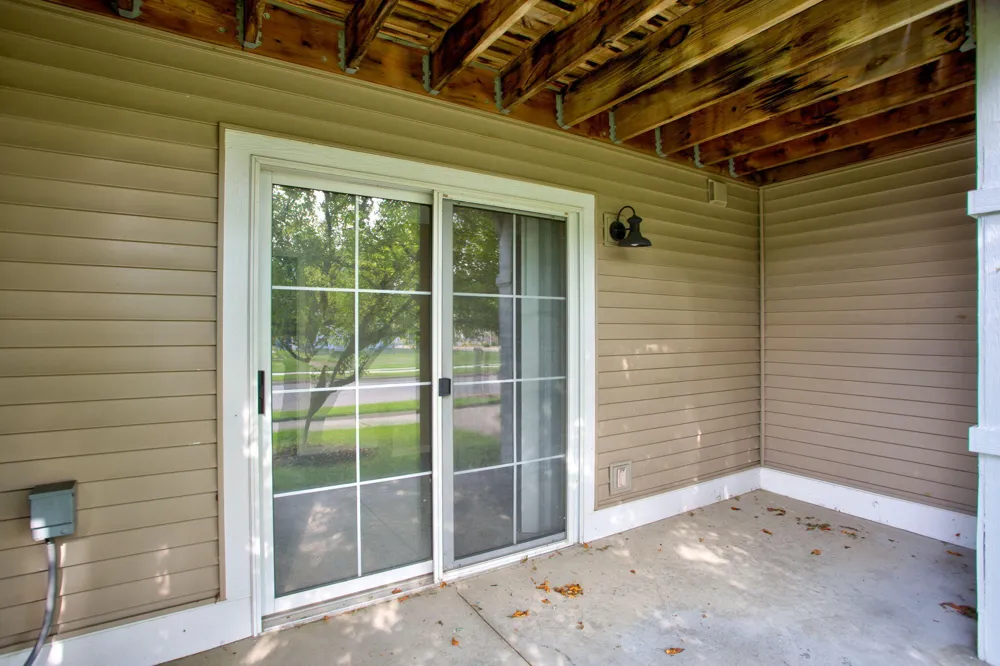 2128 Sherwood Avenue Holland, MI 49423