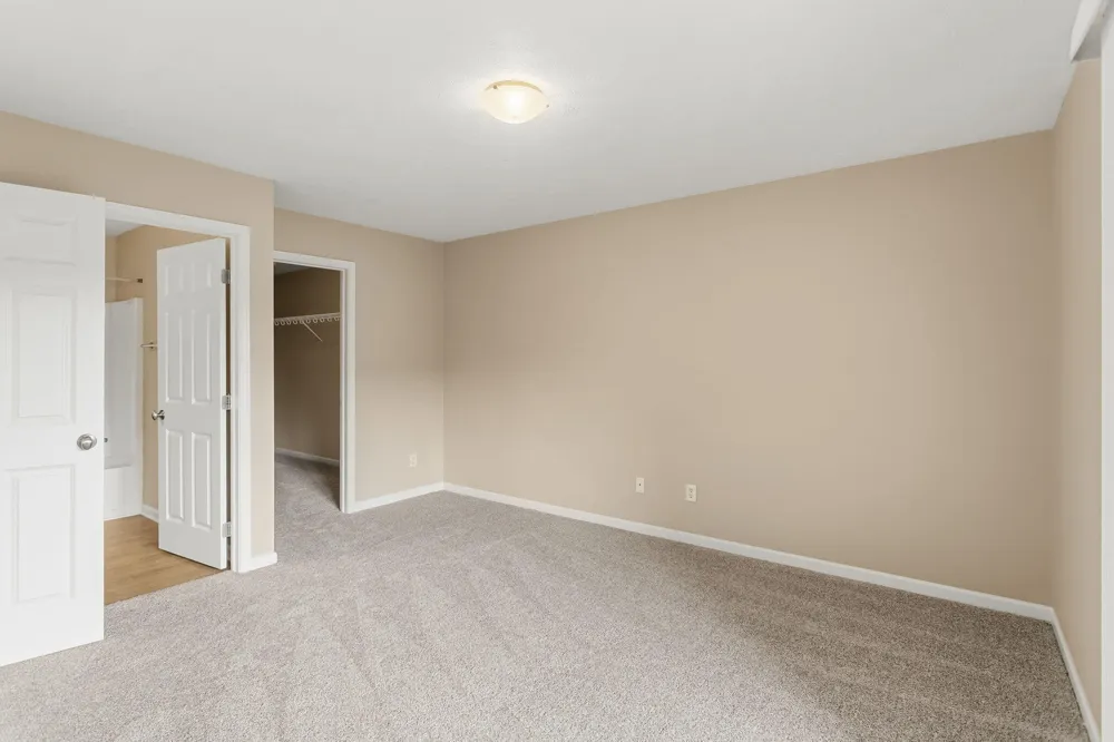 2128 Sherwood Avenue Holland, MI 49423
