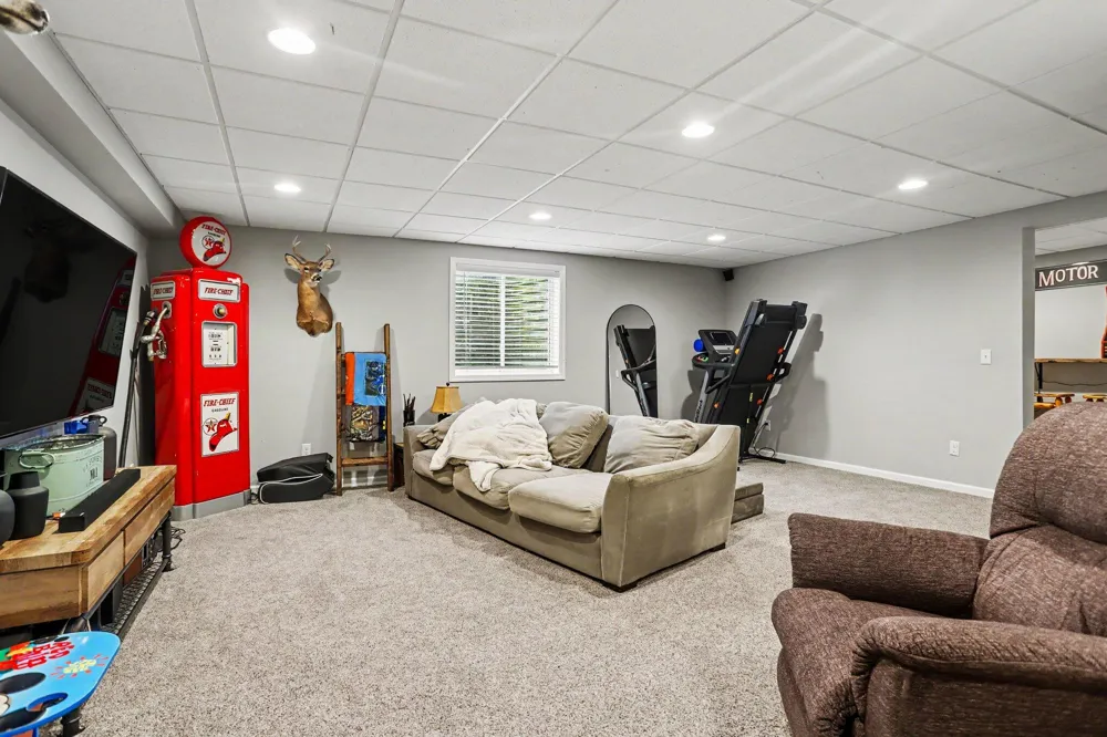 50281 Rebecca Drive Paw Paw, MI 49079