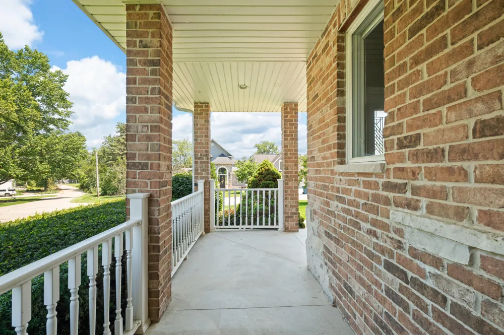 5036 Shoreview Drive Coloma, MI 49038