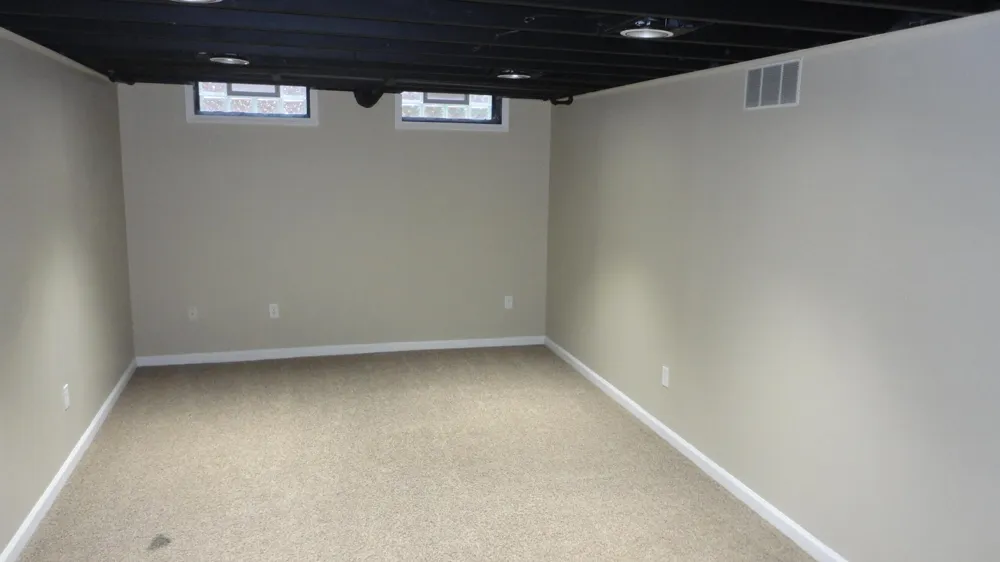 674 Canterbury Drive Saline City, MI 48176