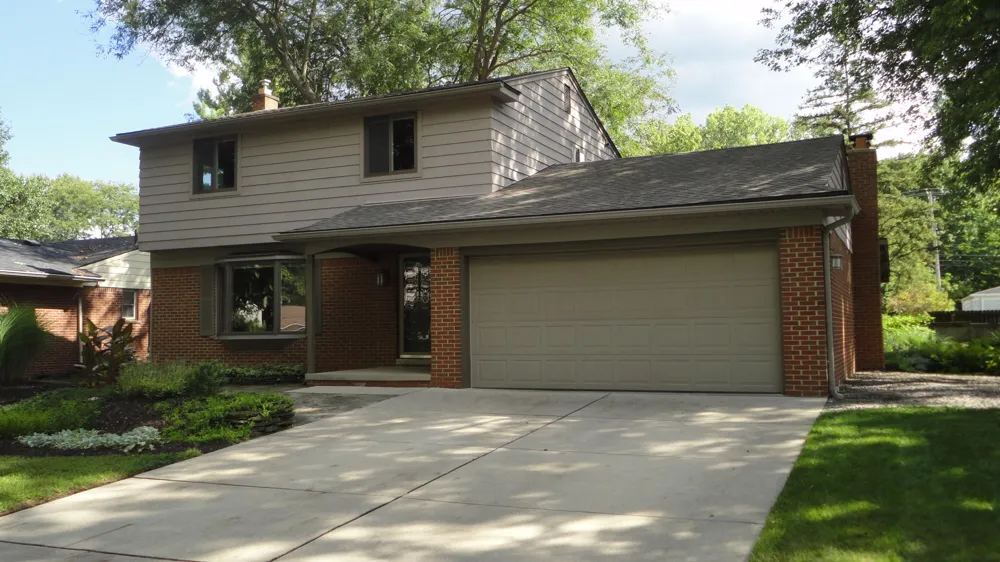 674 Canterbury Drive Saline City, MI 48176