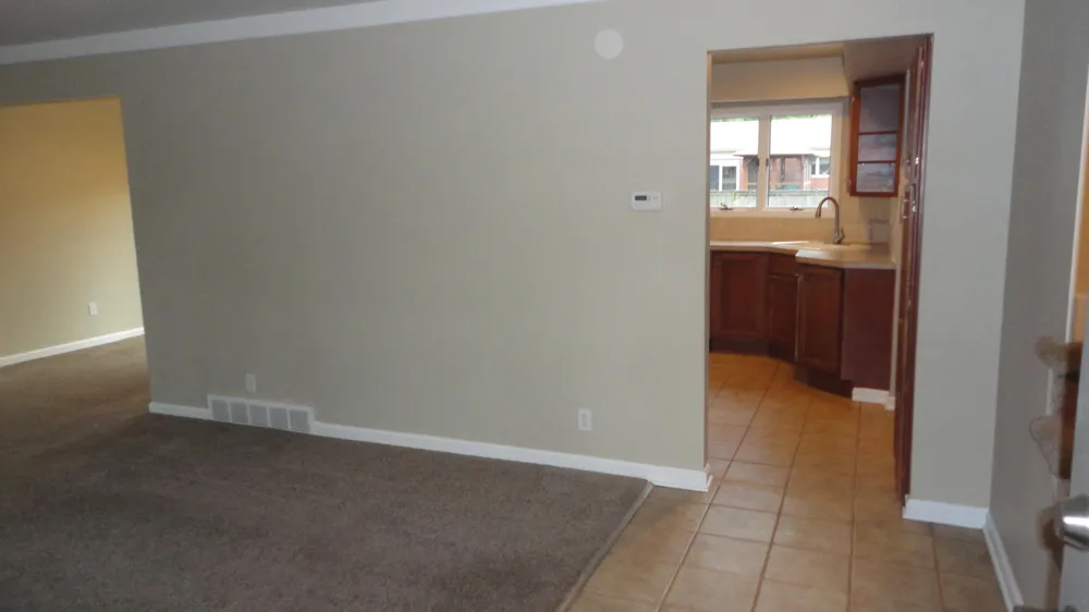 674 Canterbury Drive Saline City, MI 48176