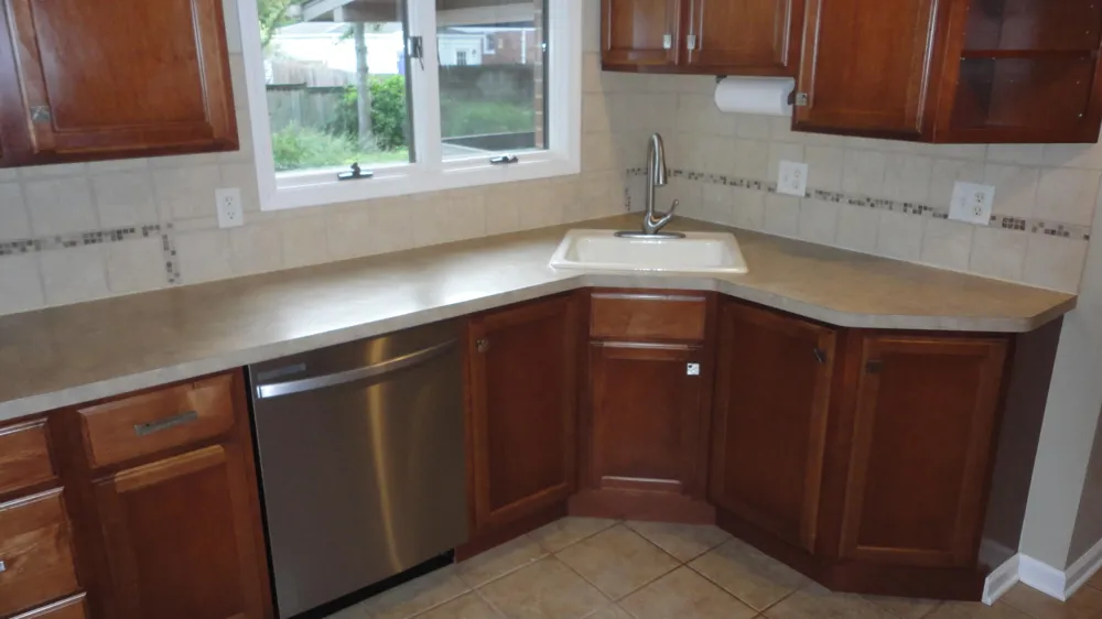 674 Canterbury Drive Saline City, MI 48176