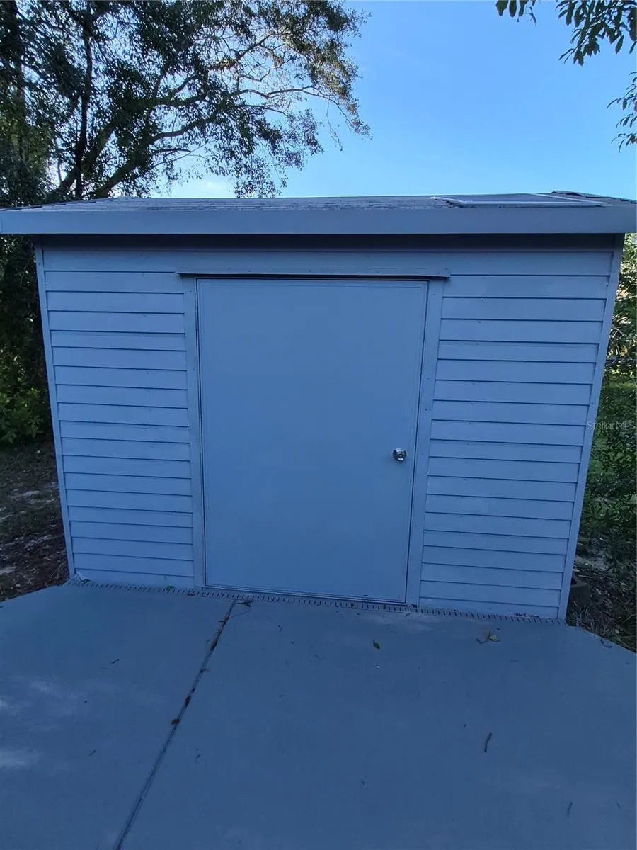 1213 W SORRENTO DRIVE Citrus Springs, FL 34434