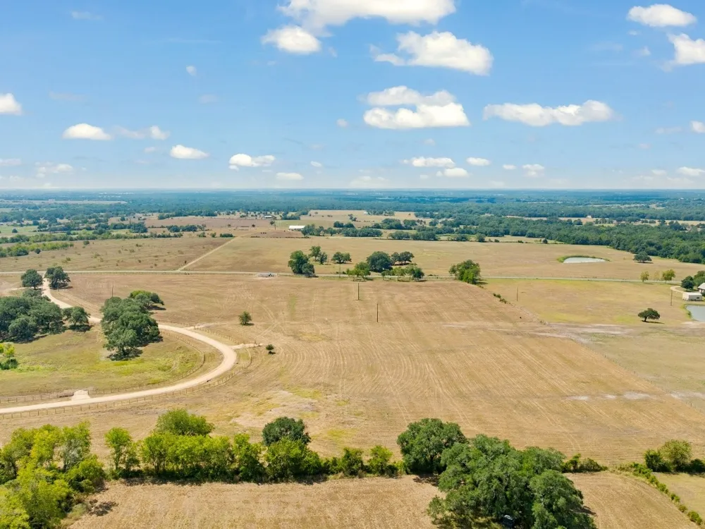 3153 FM 956 Schulenburg, TX 78956