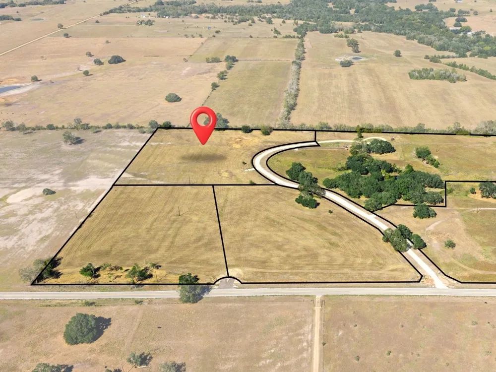 3153 FM 956 Schulenburg, TX 78956