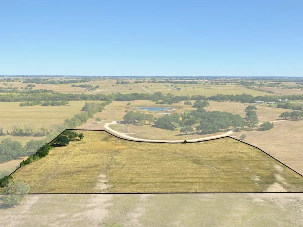 3153 FM 956 Schulenburg, TX 78956
