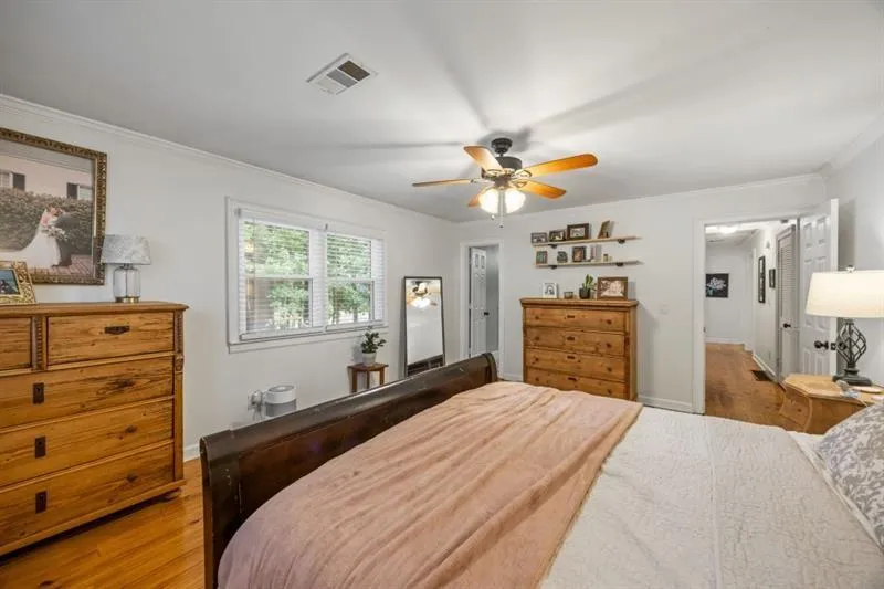 285 Air Acres Way Woodstock, GA 30188