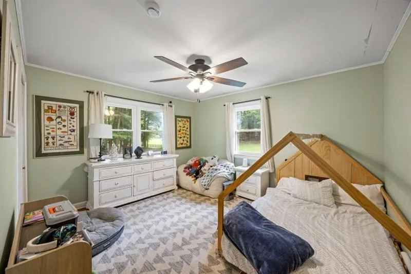 285 Air Acres Way Woodstock, GA 30188