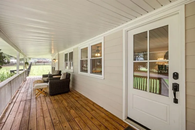 285 Air Acres Way Woodstock, GA 30188