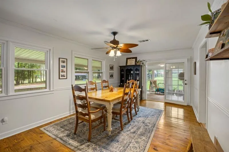 285 Air Acres Way Woodstock, GA 30188