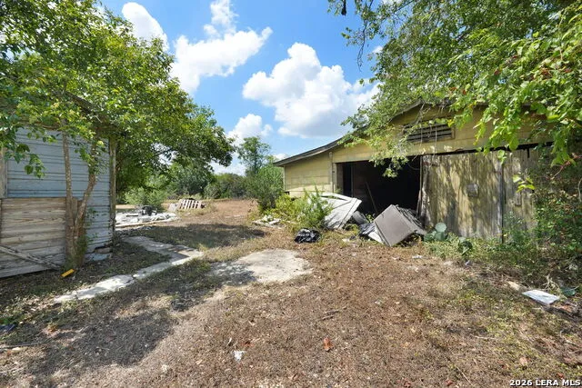 2212 Hunter Rd San Marcos, TX 78666