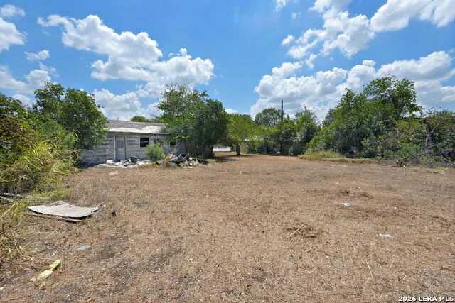 2212 Hunter Rd San Marcos, TX 78666