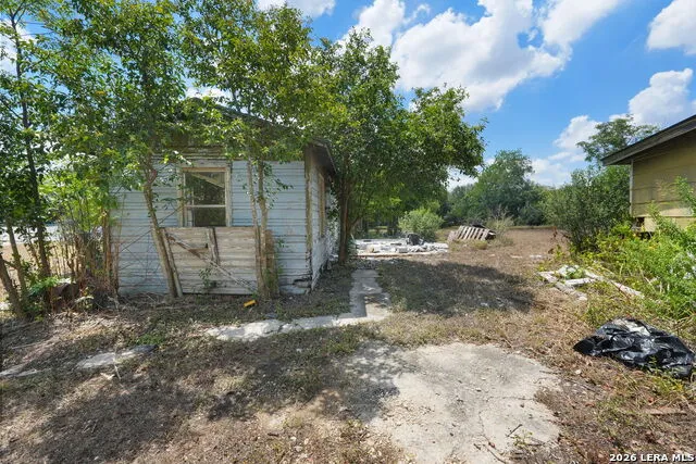 2212 Hunter Rd San Marcos, TX 78666