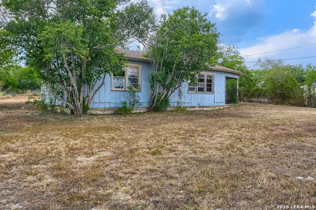 2212 Hunter Rd San Marcos, TX 78666