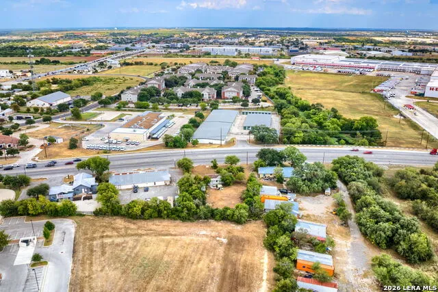 2212 Hunter Rd San Marcos, TX 78666
