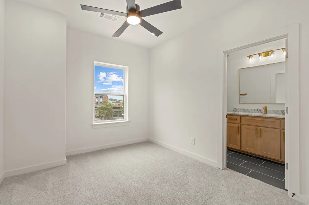 2725 Azalea Park Circle Fort Worth, TX 76107