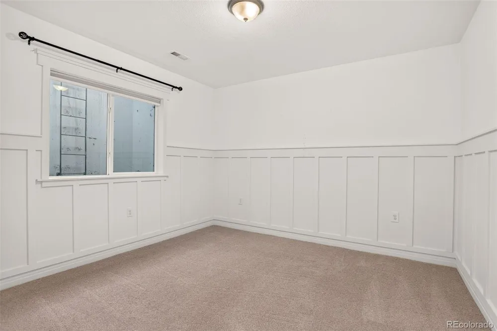 8242 E 55th Place Denver, CO 80238