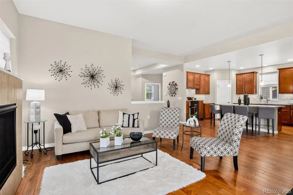 8242 E 55th Place Denver, CO 80238