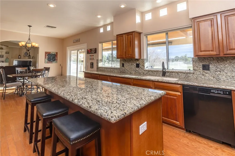 915 Beach Drive Needles, CA 92363