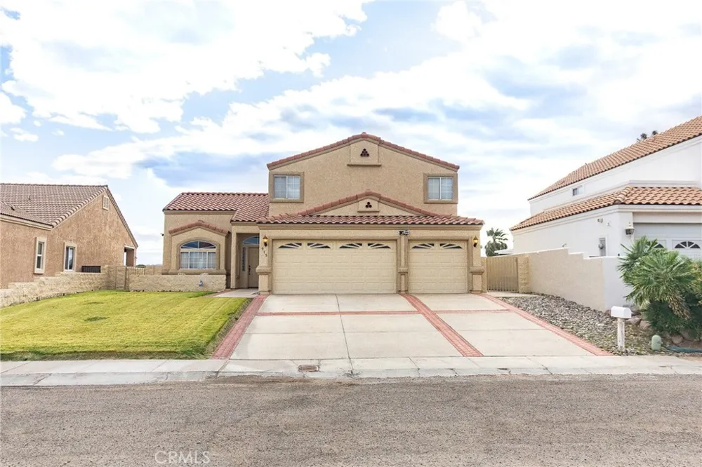 915 Beach Drive Needles, CA 92363