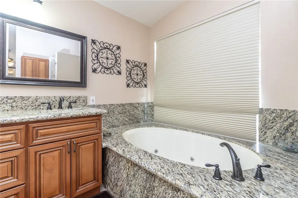 915 Beach Drive Needles, CA 92363