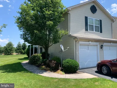 144 SPARROW ROAD