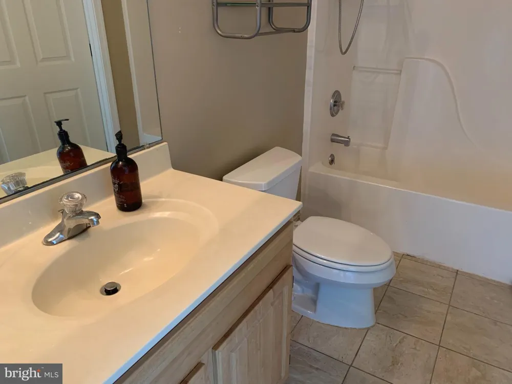 144 SPARROW ROAD Hummelstown, PA 17036