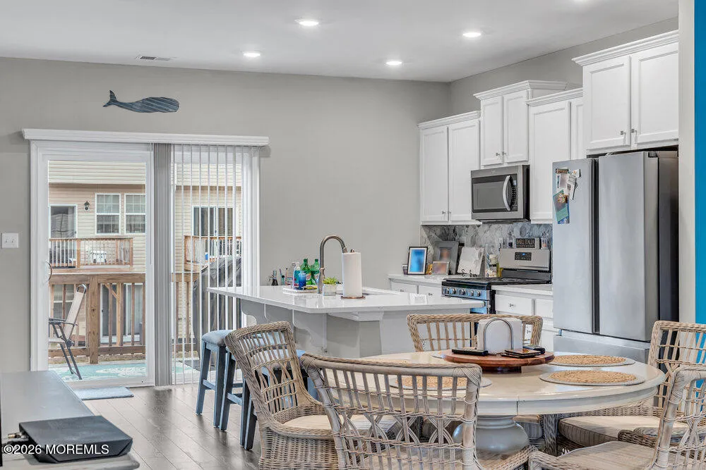 5 Farrah Drive Manahawkin, NJ 08050