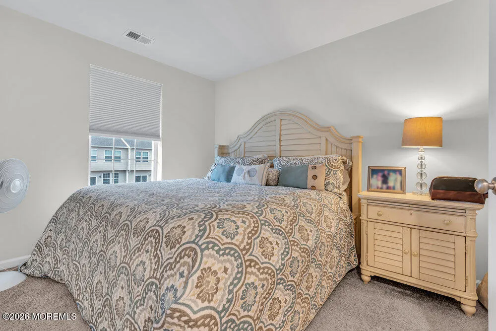 5 Farrah Drive Manahawkin, NJ 08050