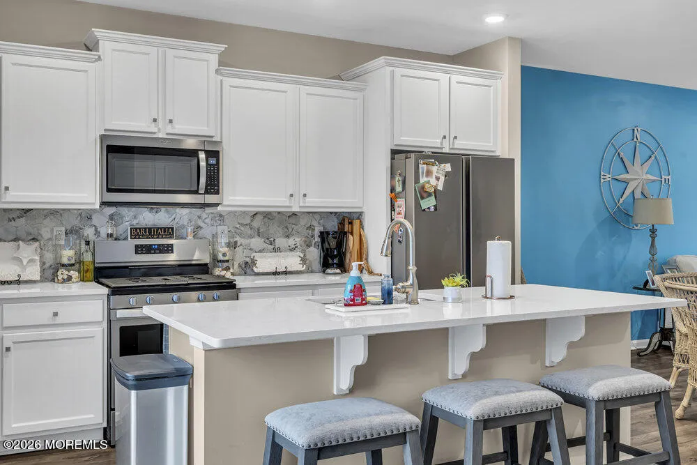 5 Farrah Drive Manahawkin, NJ 08050
