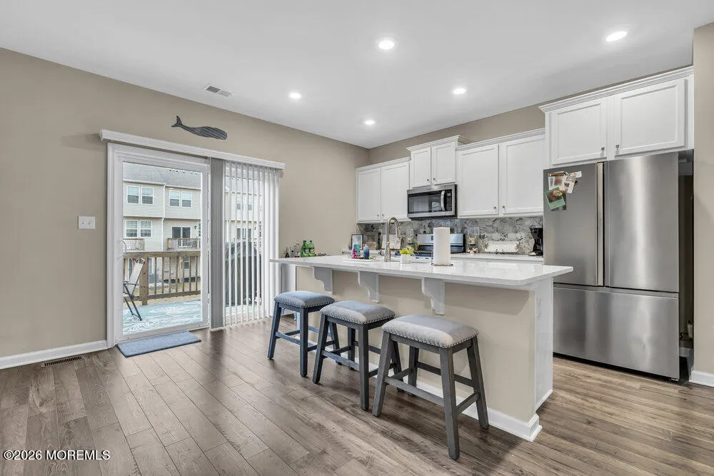 5 Farrah Drive Manahawkin, NJ 08050