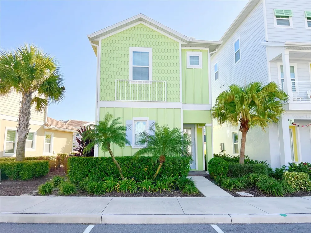 8036 LOST SHAKER LANE Kissimmee, FL 34747