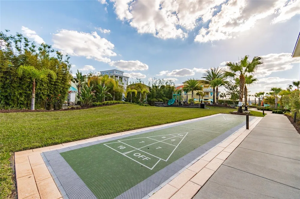 8036 LOST SHAKER LANE Kissimmee, FL 34747